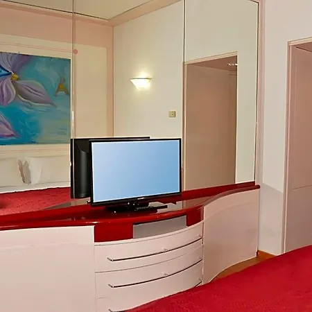 Giotto Hotel 3*
